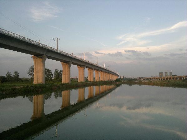 成渝鐵路采用松夏<a href='http://www.newtonghua.com.cn/' target='_blank'><u>空氣彈簧</u></a>